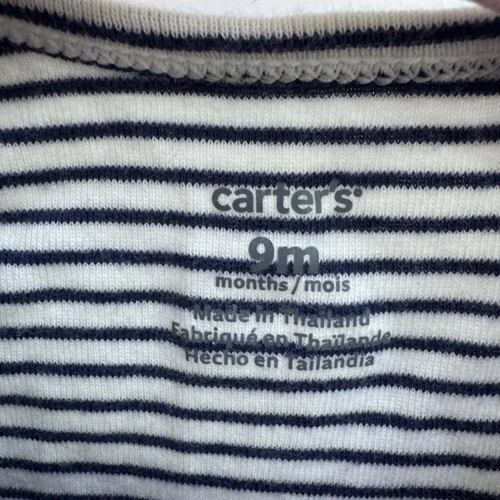 Carter’s 9M Gender Neutral Navy & White Stripe Bodysuit Onesie